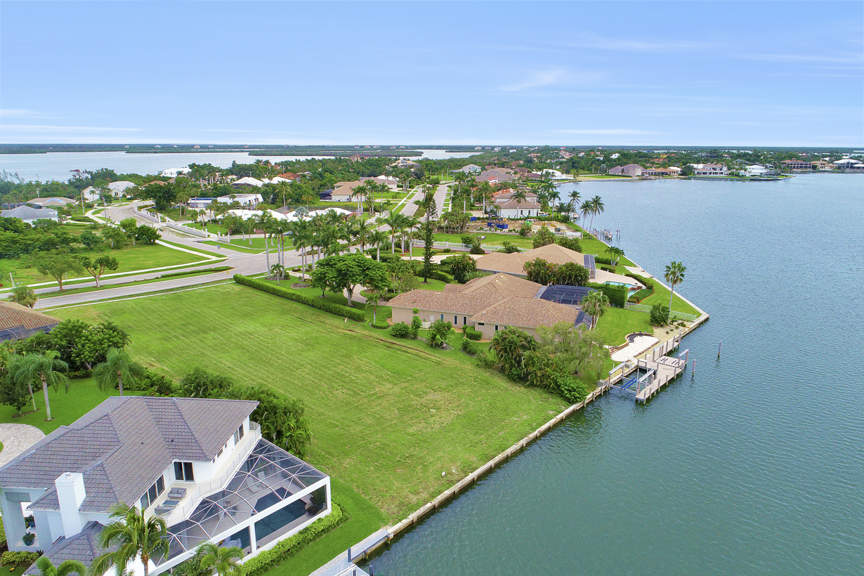 510 S Barfield Dr, Marco Island FL For Sale